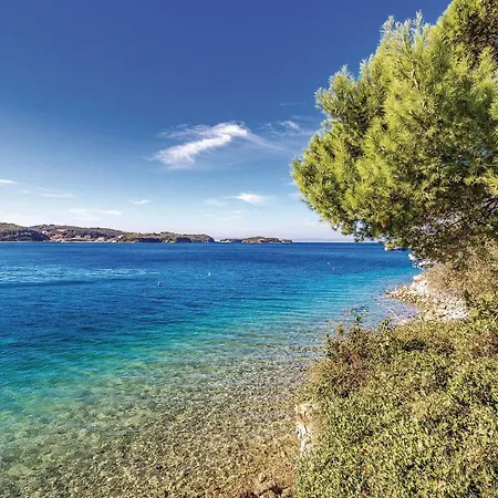 1 Bedroom Awesome In * Supetarska Draga